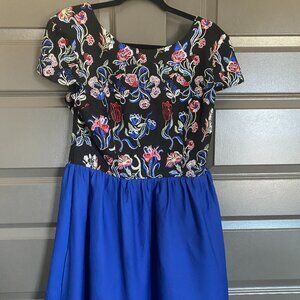 Alya Black and Blue Embroidered Floral Dress from Francesca's Sz L